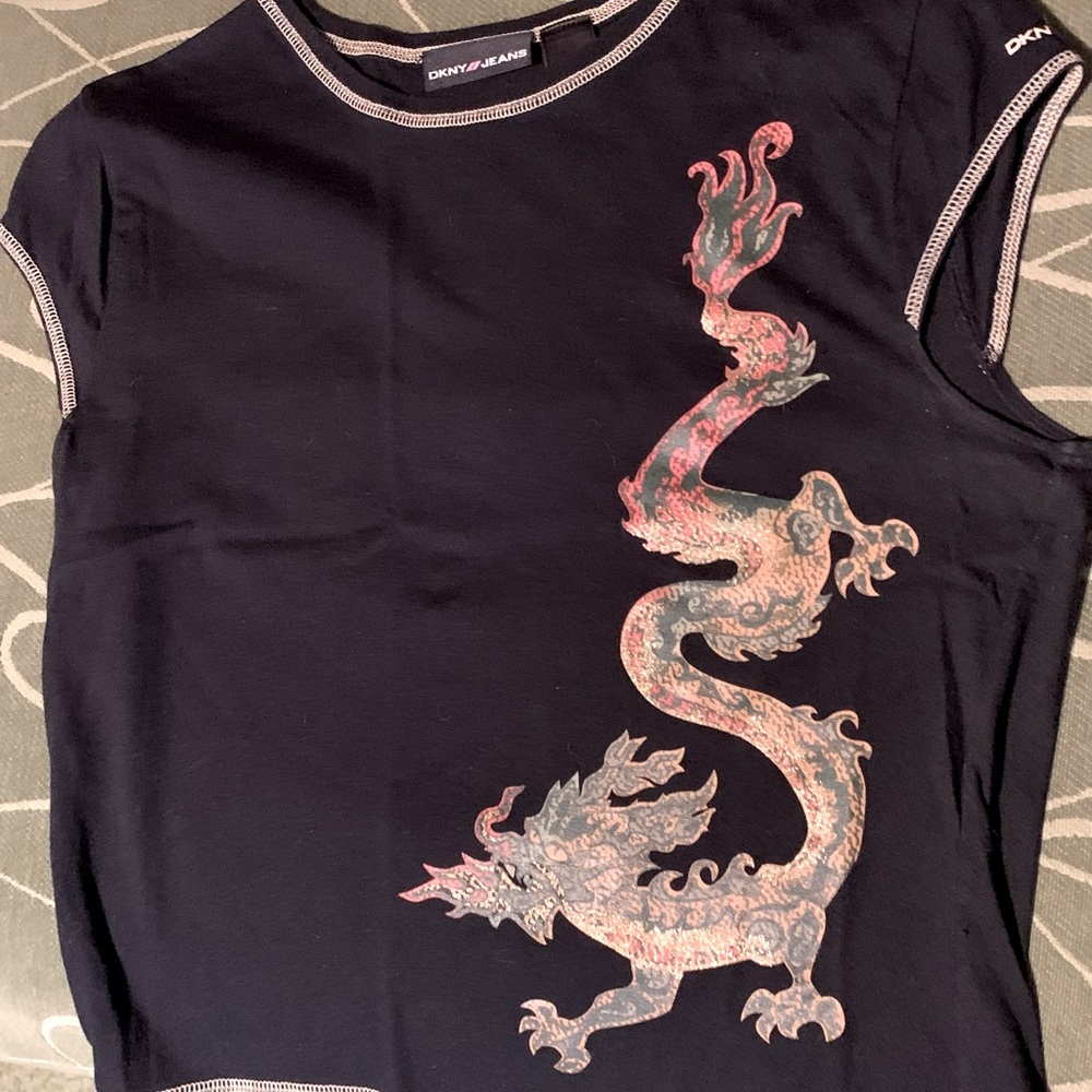 DKNY Junior’s T-shirt, barely worn